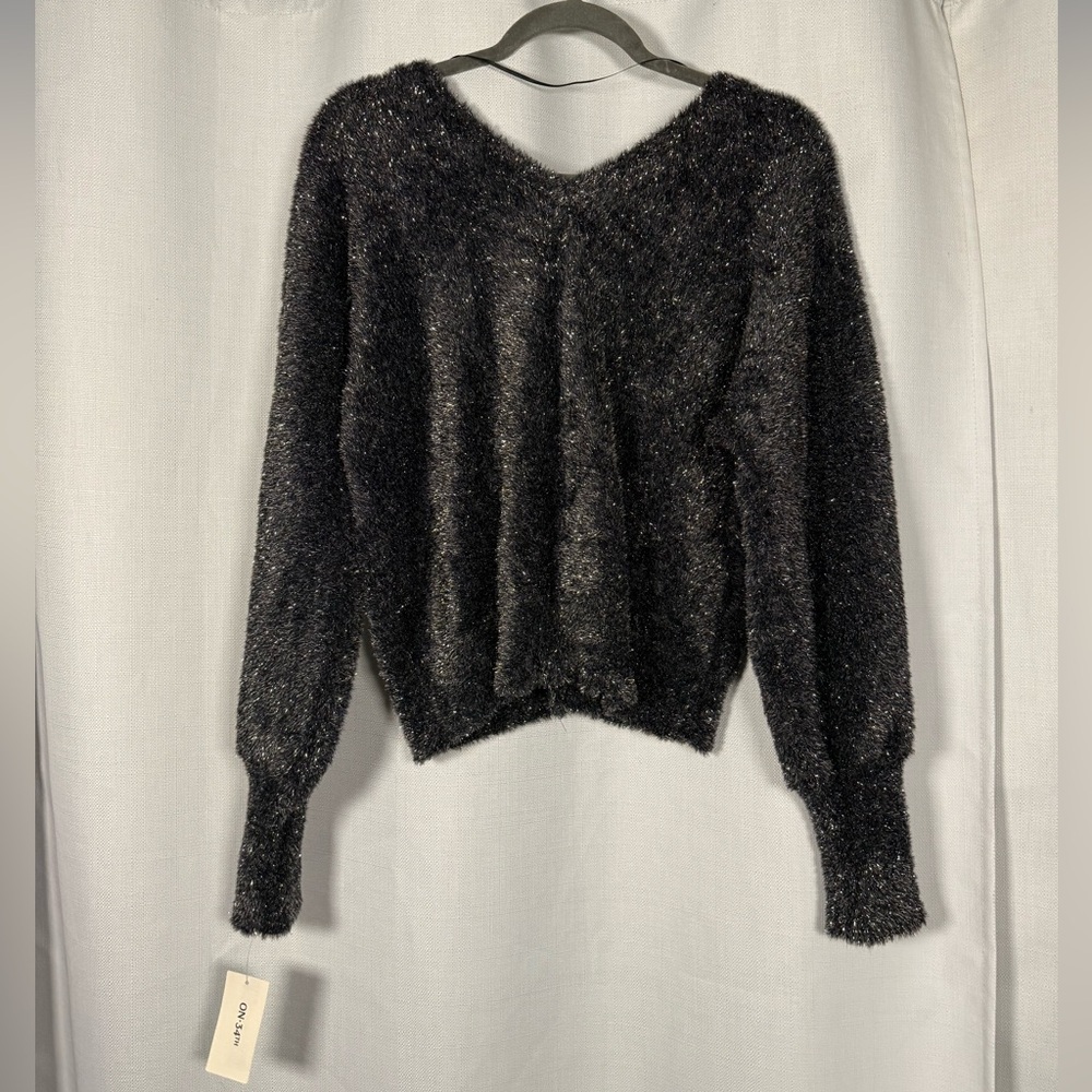 On 34th Grey and Gold Metallic Plush Knit Cardigan Size Medium - Picture 4 of 11